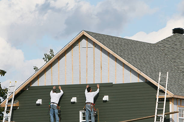 Professional Siding technician working in Franklinville, NJ